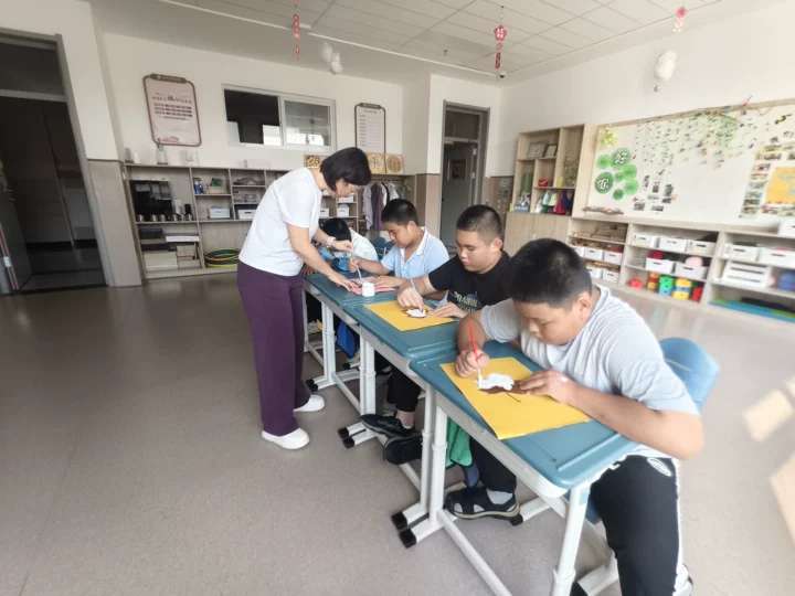 圖片2.png 圖片2.png